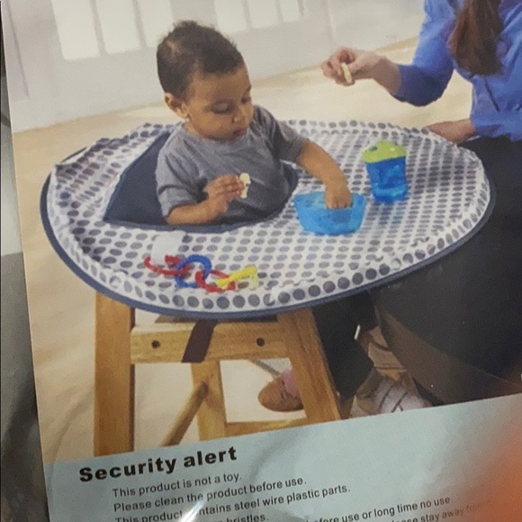 Dining out portable baby tray polar bear gray nwt - Picture 2 of 6